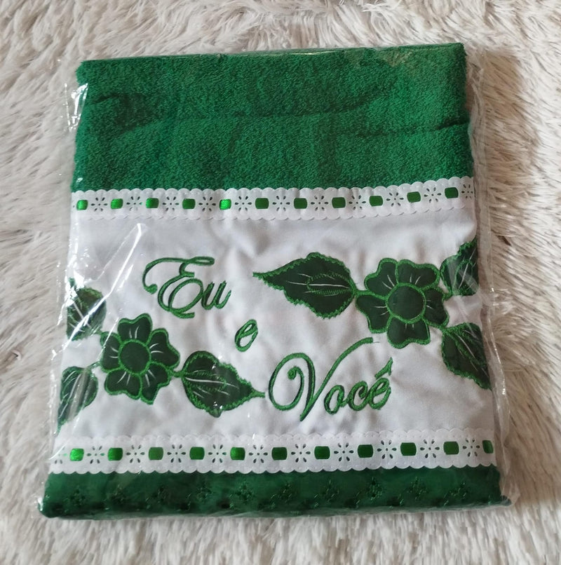 Toalha Bordada- Tam 70cm x1.35m