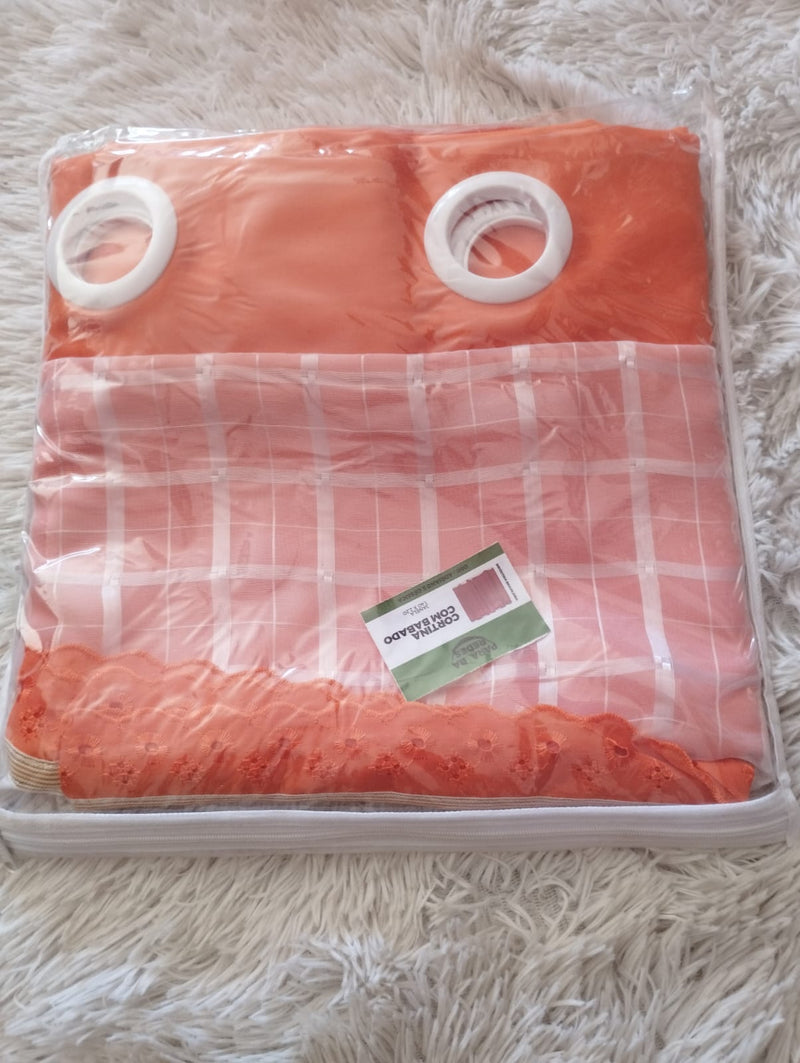 Cortina de Janela Oxford com Babado